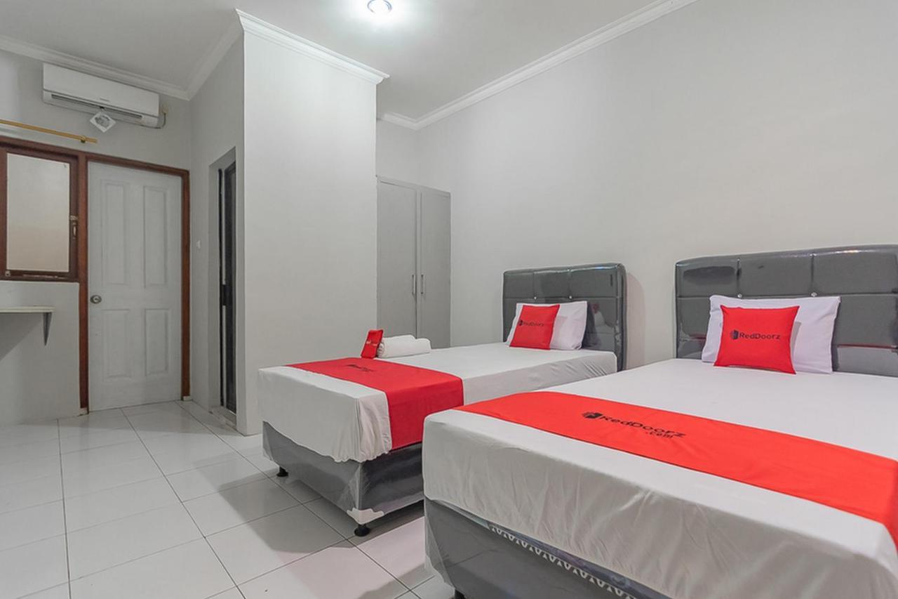 Reddoorz Plus At Bukit Cinta Street Balikpapan Klandasan Kecil Eksteriør billede